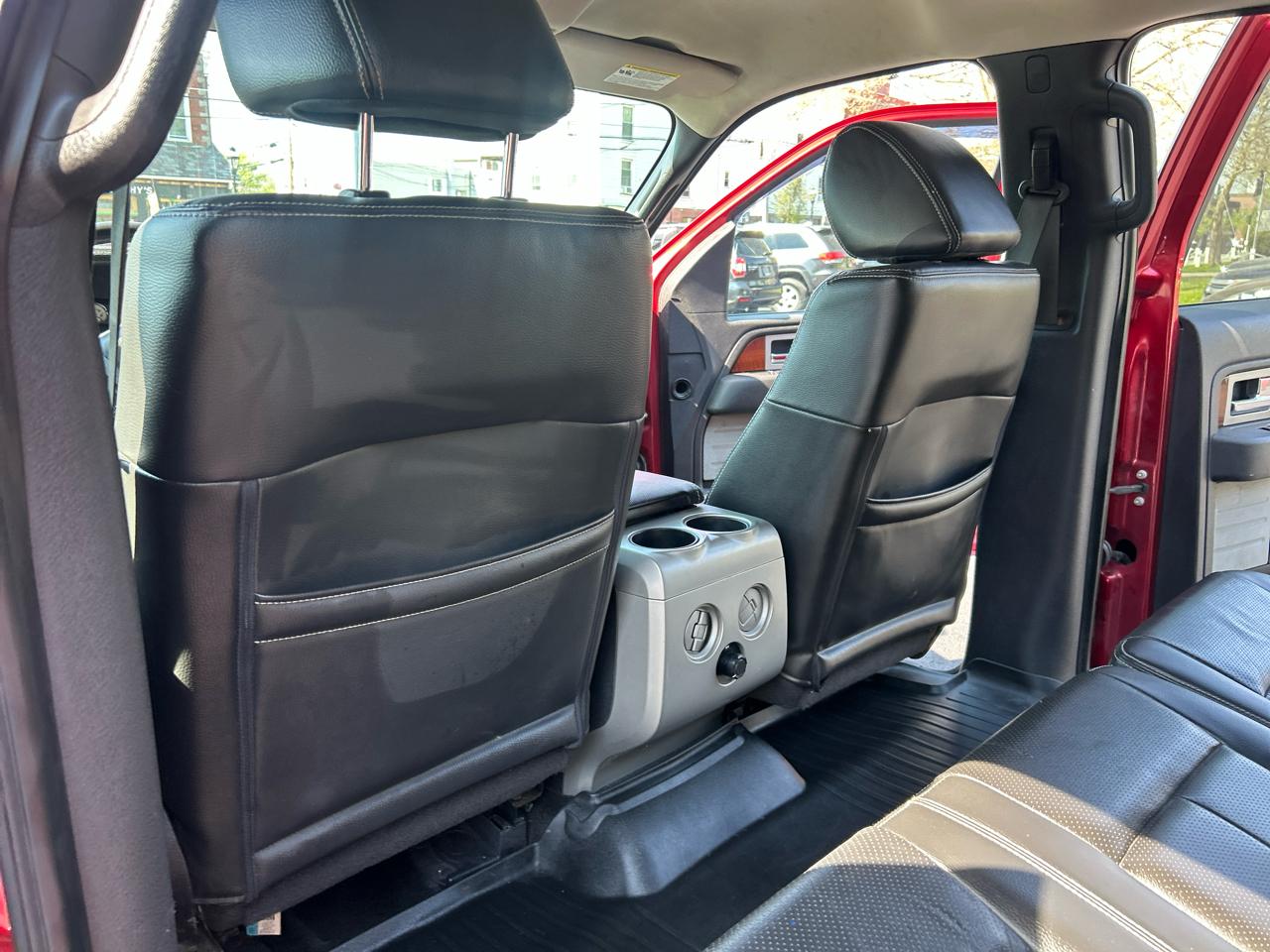 Ford F-150 4WD SuperCrew 139" XLT 2010
