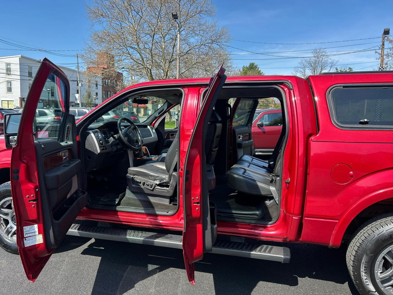 Ford F-150 4WD SuperCrew 139" XLT 2010