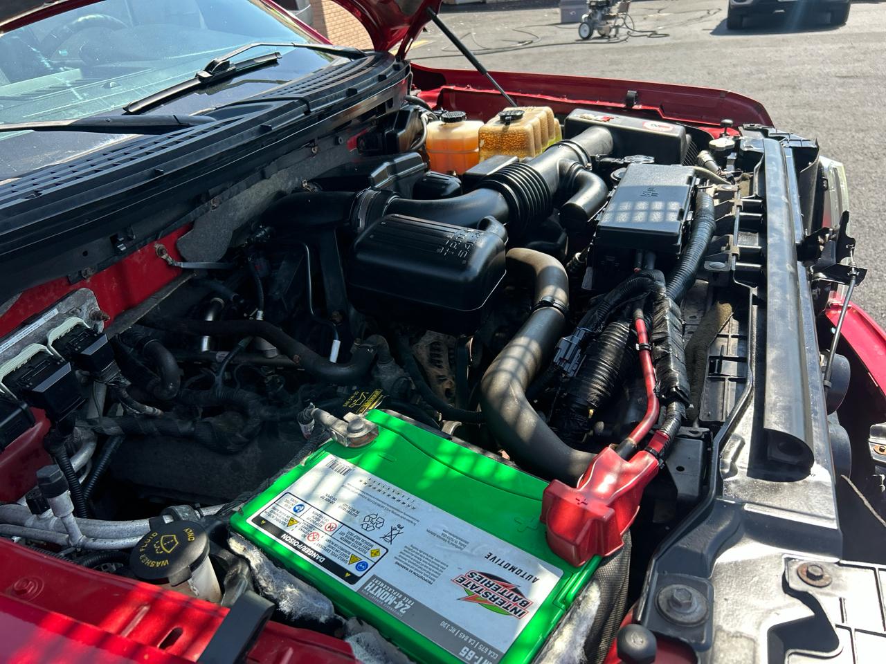 Ford F-150 4WD SuperCrew 139" XLT 2010