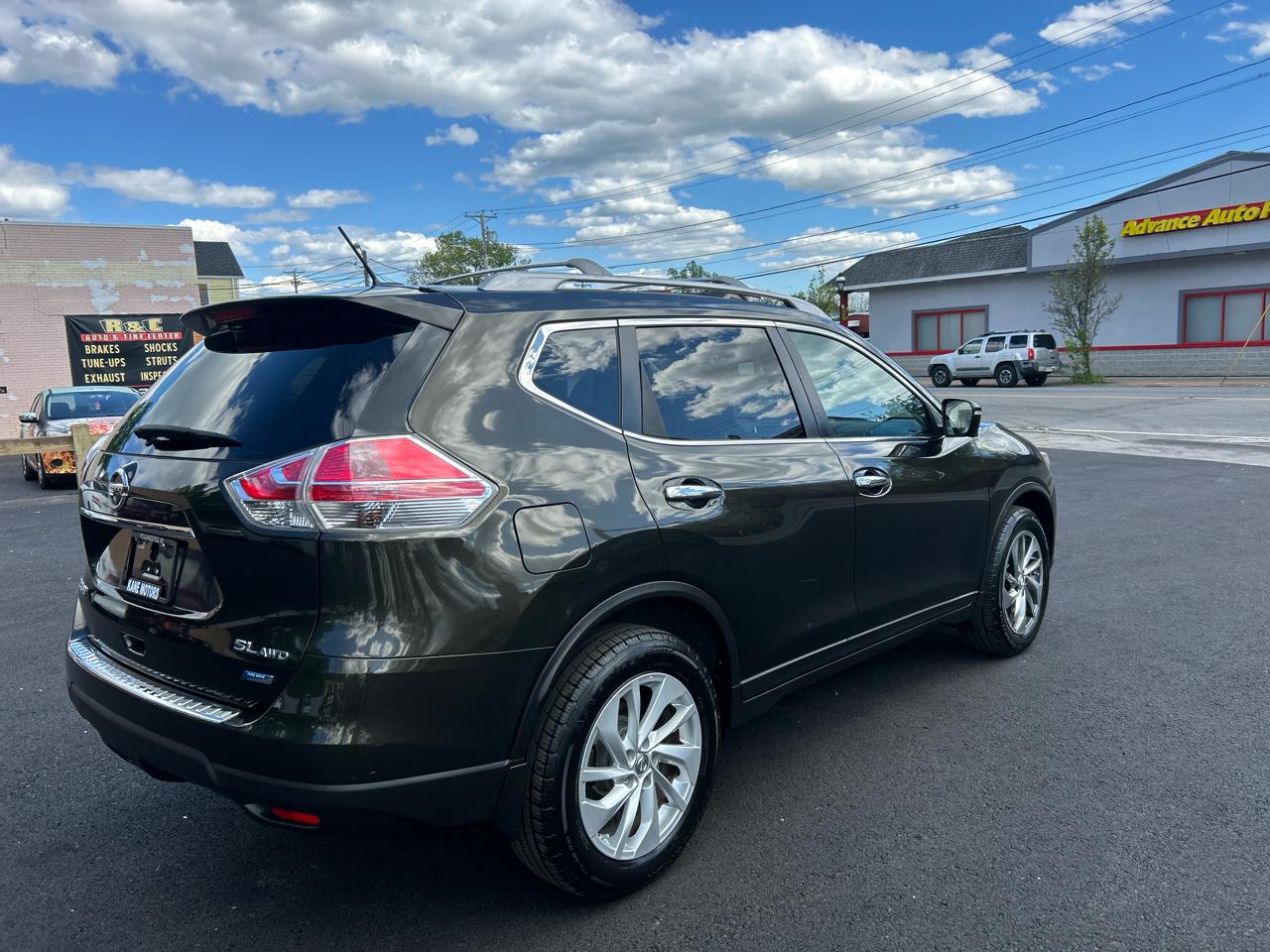 Nissan Rogue S AWD 2014