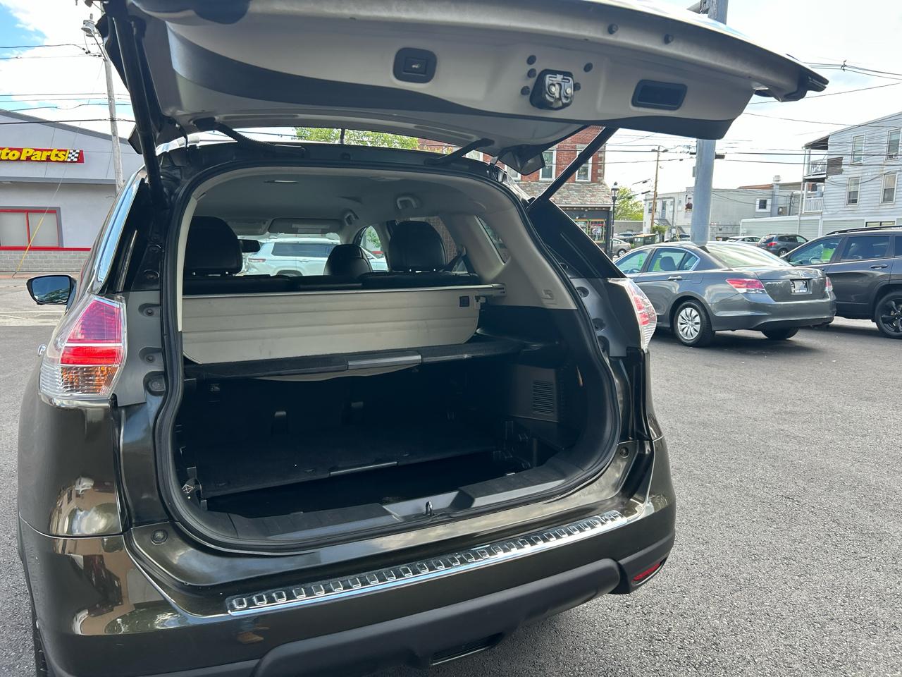 Nissan Rogue S AWD 2014