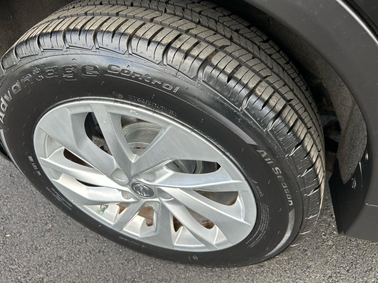 Nissan Rogue S AWD 2014