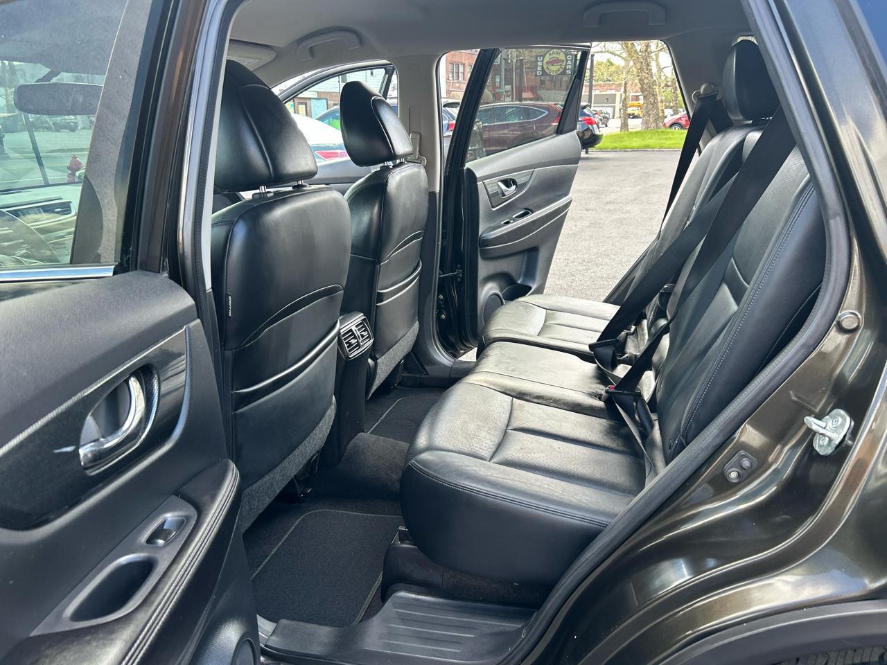 Nissan Rogue S AWD 2014