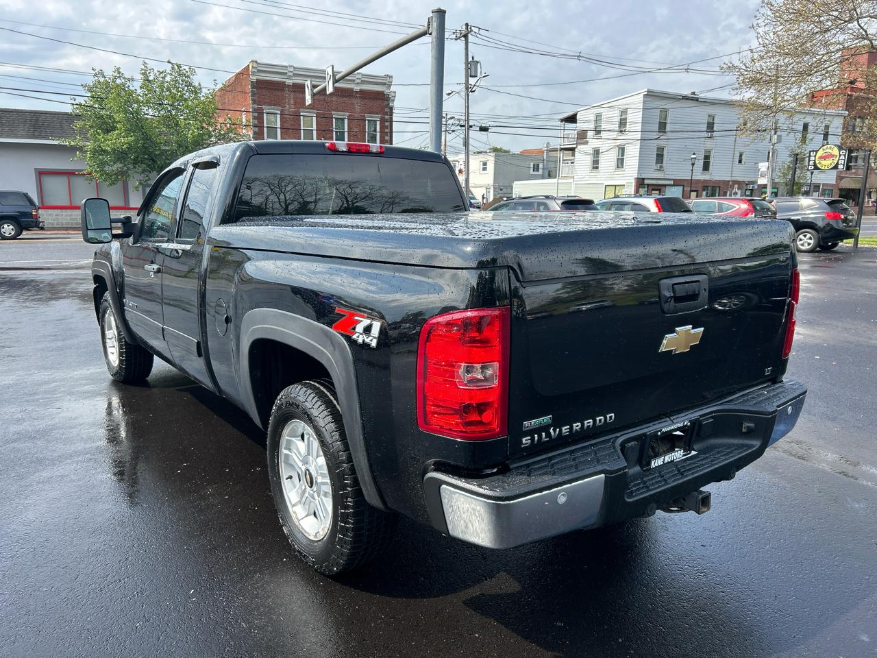Chevrolet Silverado 1500 LT Ext. Cab Long Box 4WD 2011