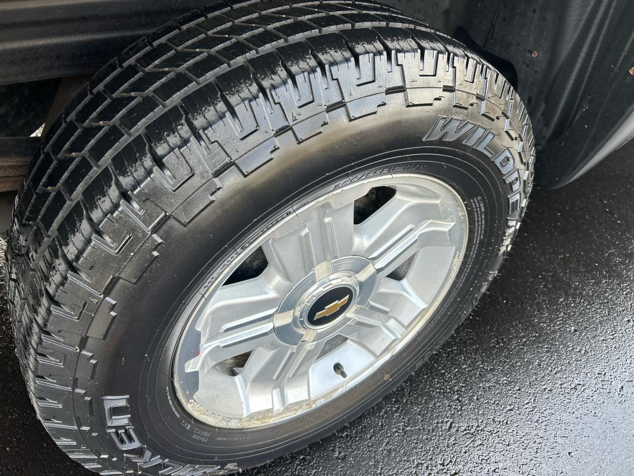 Chevrolet Silverado 1500 LT Ext. Cab Long Box 4WD 2011