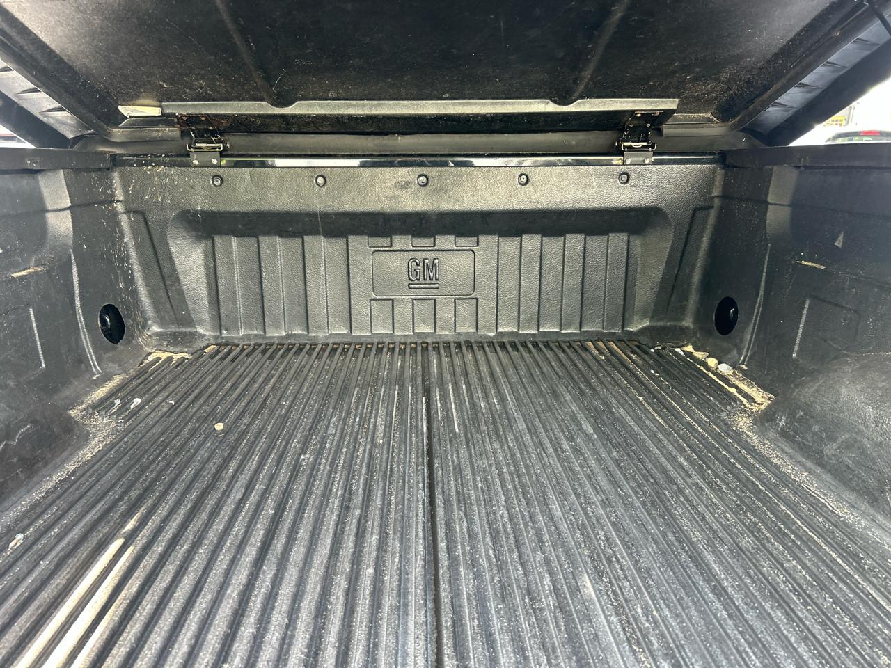 Chevrolet Silverado 1500 LT Ext. Cab Long Box 4WD 2011