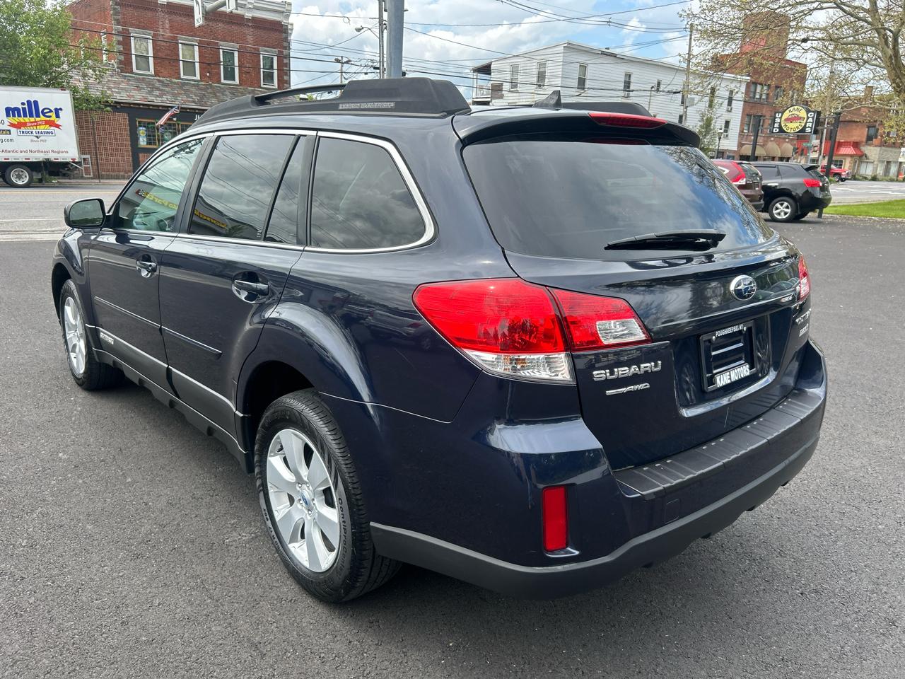 Subaru Outback 2.5i Limited 2012