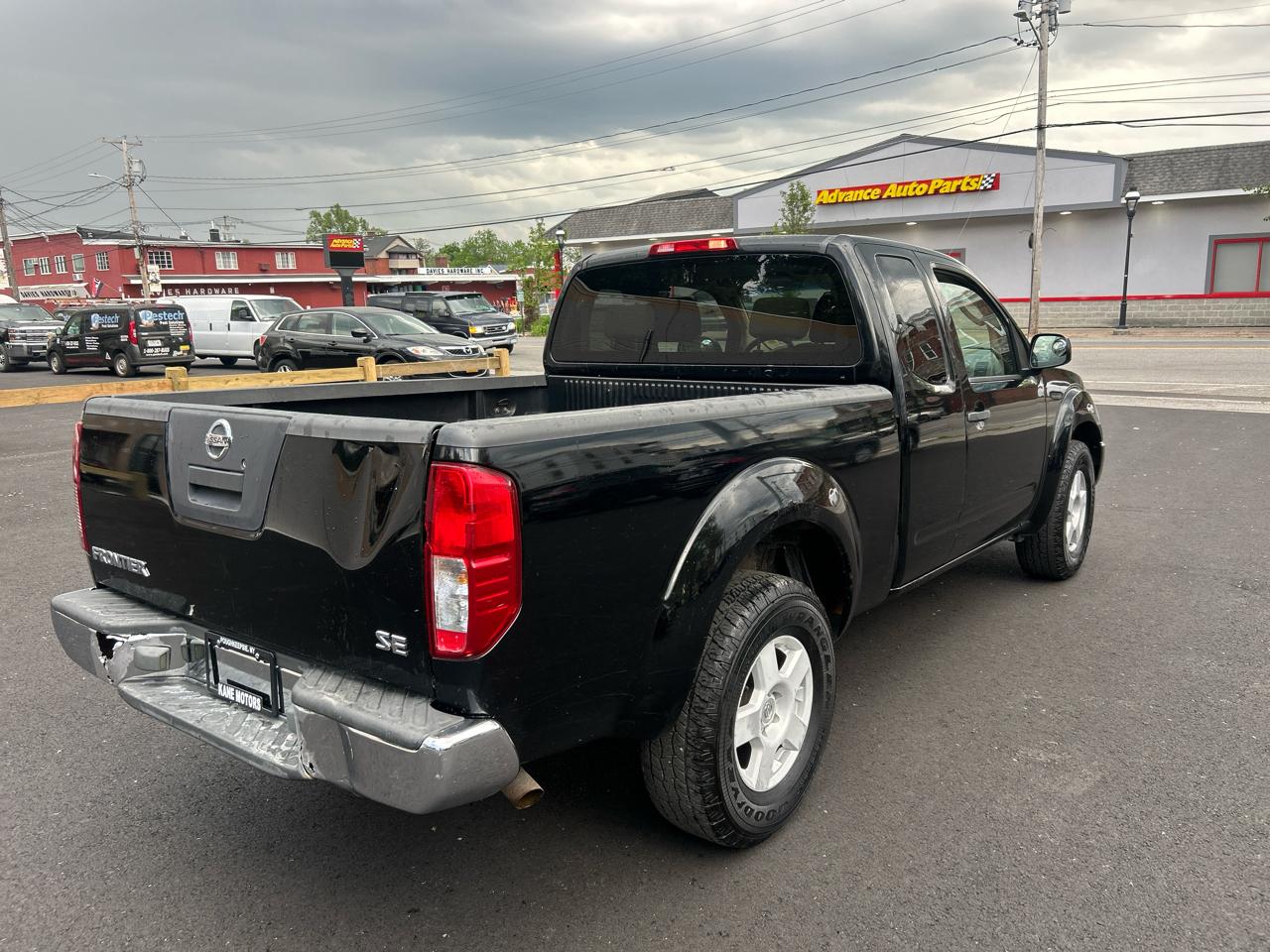 Nissan Frontier 2WD Crew Cab LWB Auto SL 2005