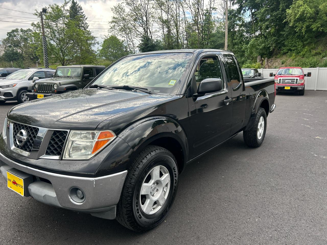 Nissan Frontier 2WD Crew Cab LWB Auto SL 2005