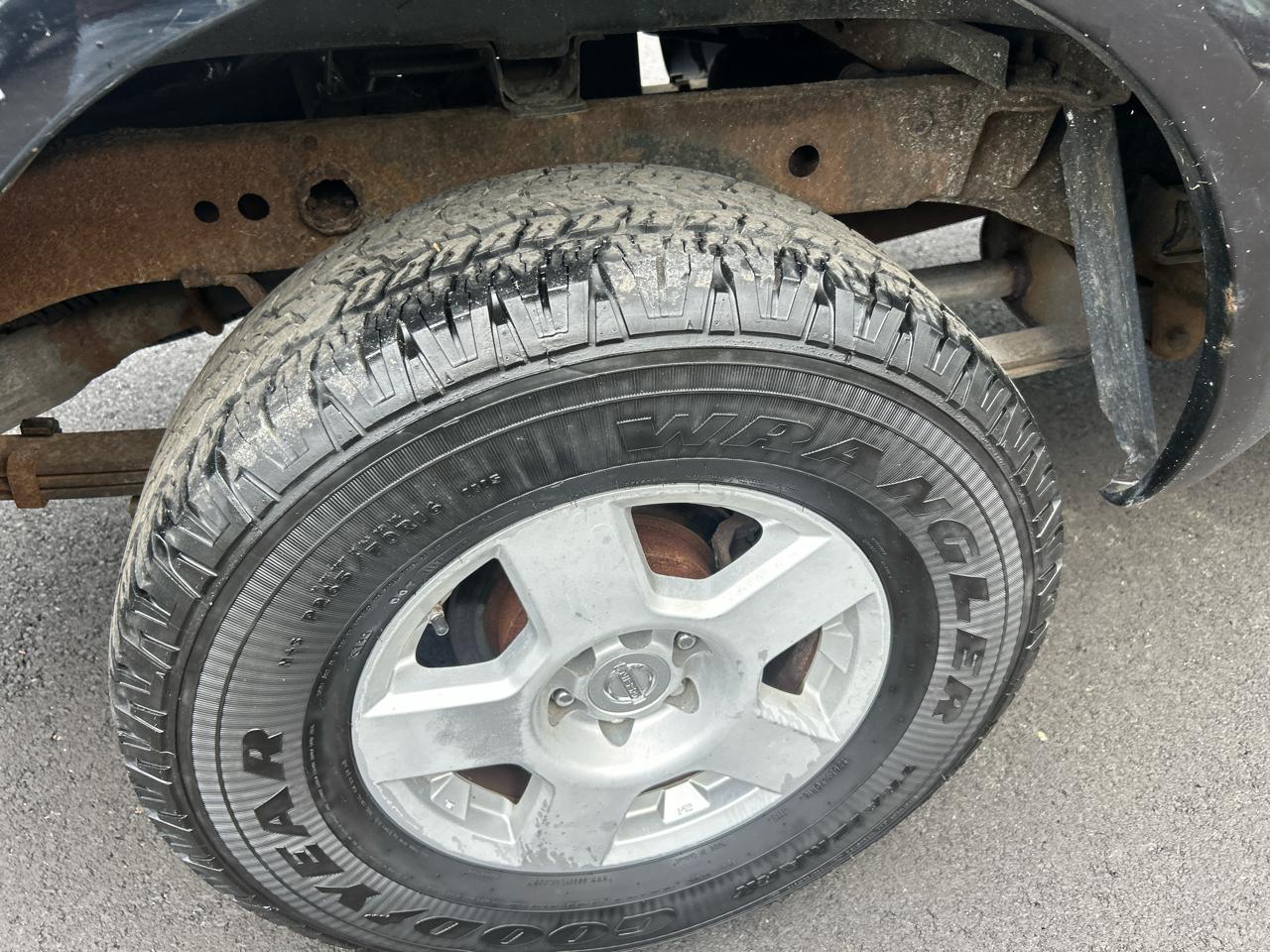 Nissan Frontier 2WD Crew Cab LWB Auto SL 2005