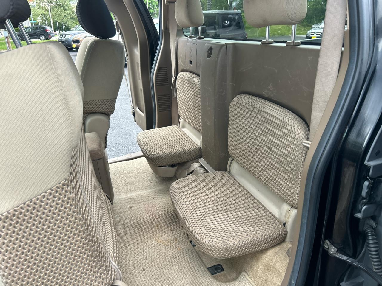Nissan Frontier 2WD Crew Cab LWB Auto SL 2005