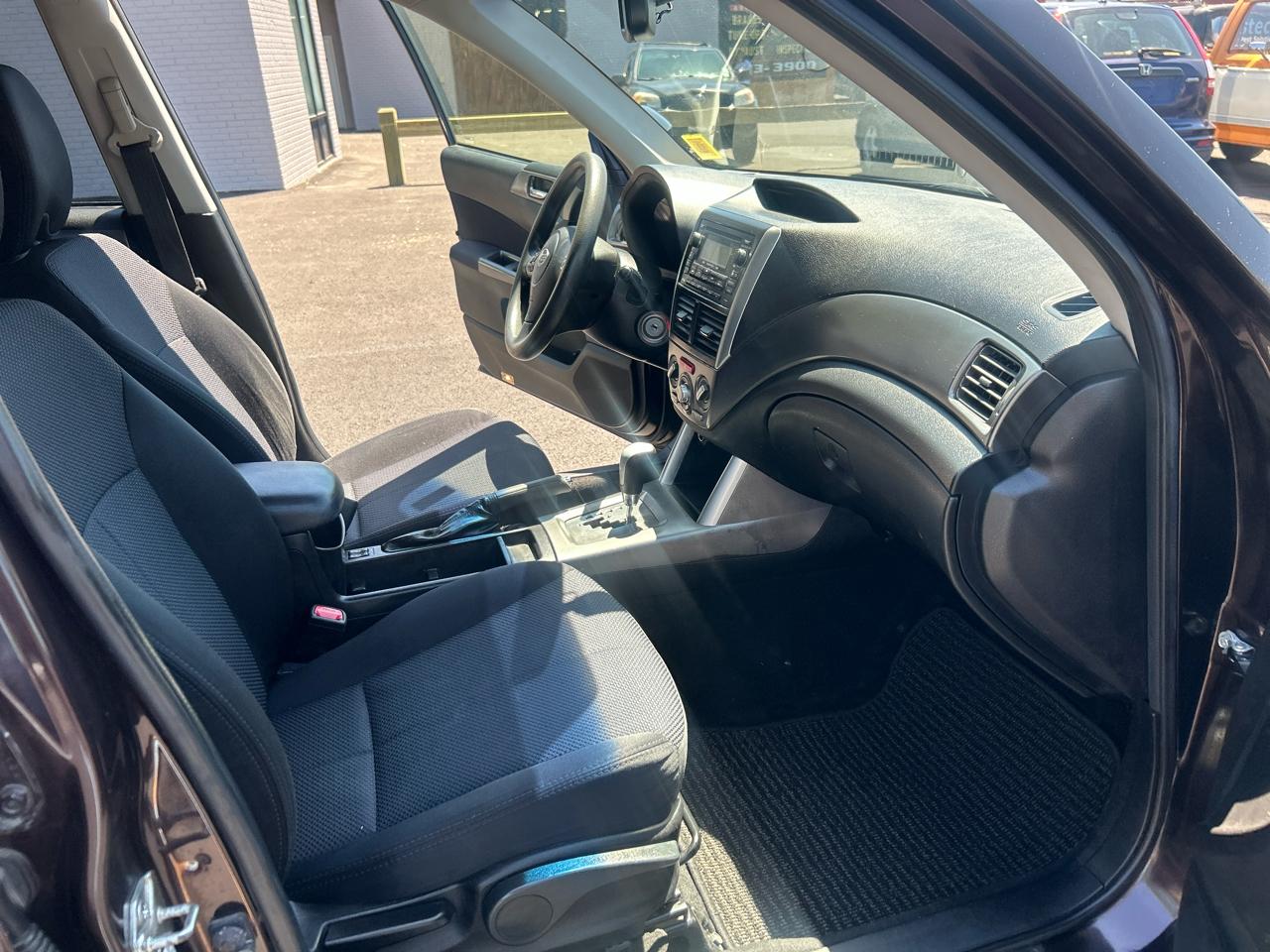 Subaru Forester 2.5X Premium 2013