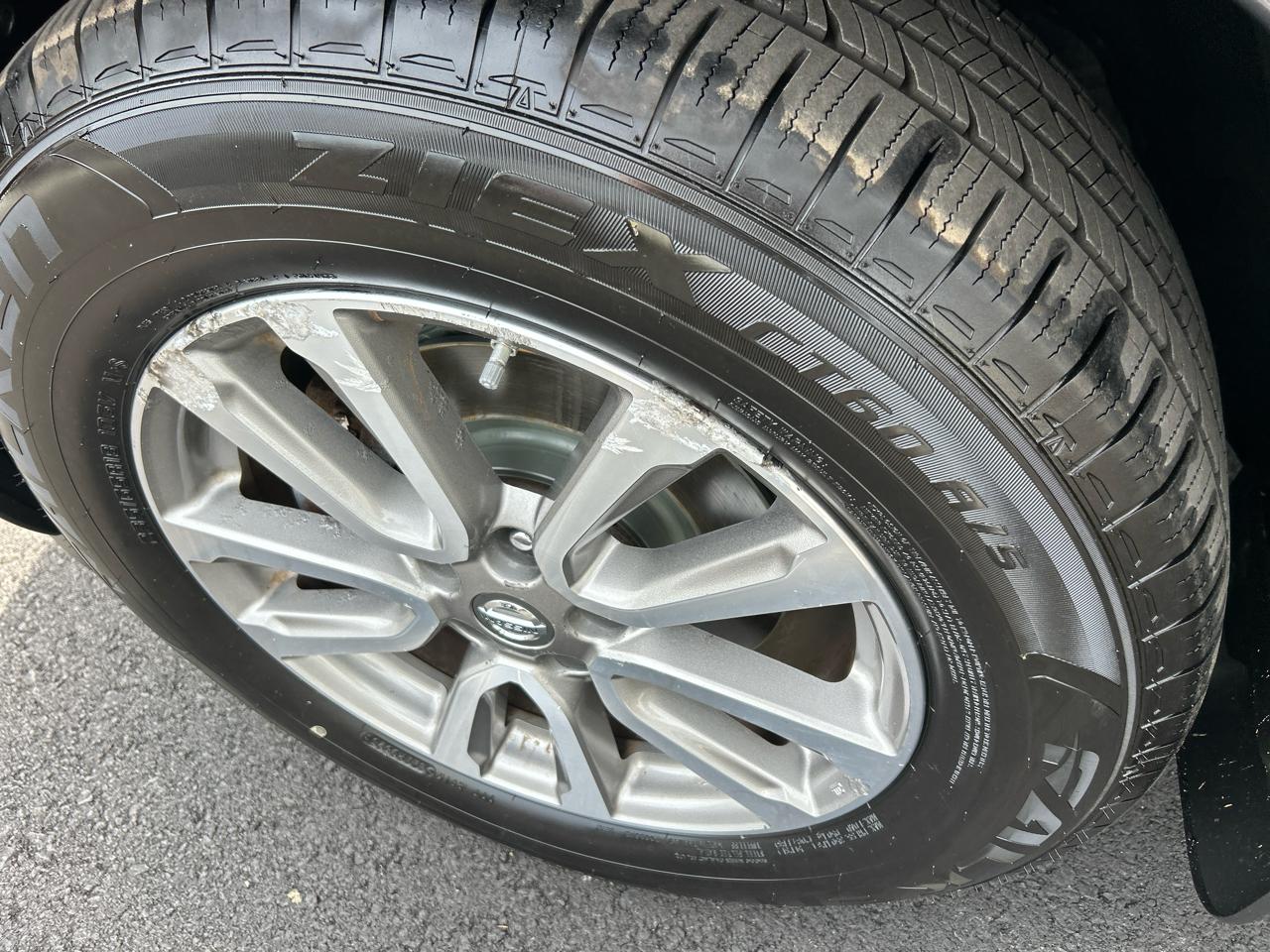 Nissan Pathfinder S 4WD 2014