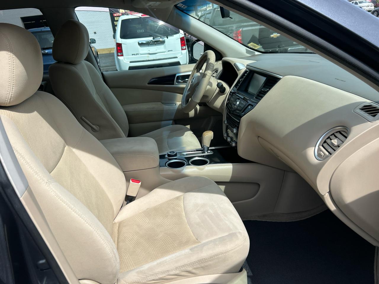 Nissan Pathfinder S 4WD 2014