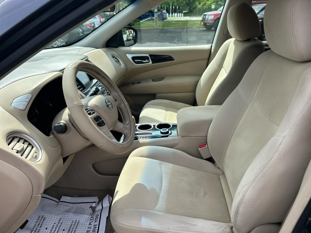 Nissan Pathfinder S 4WD 2014