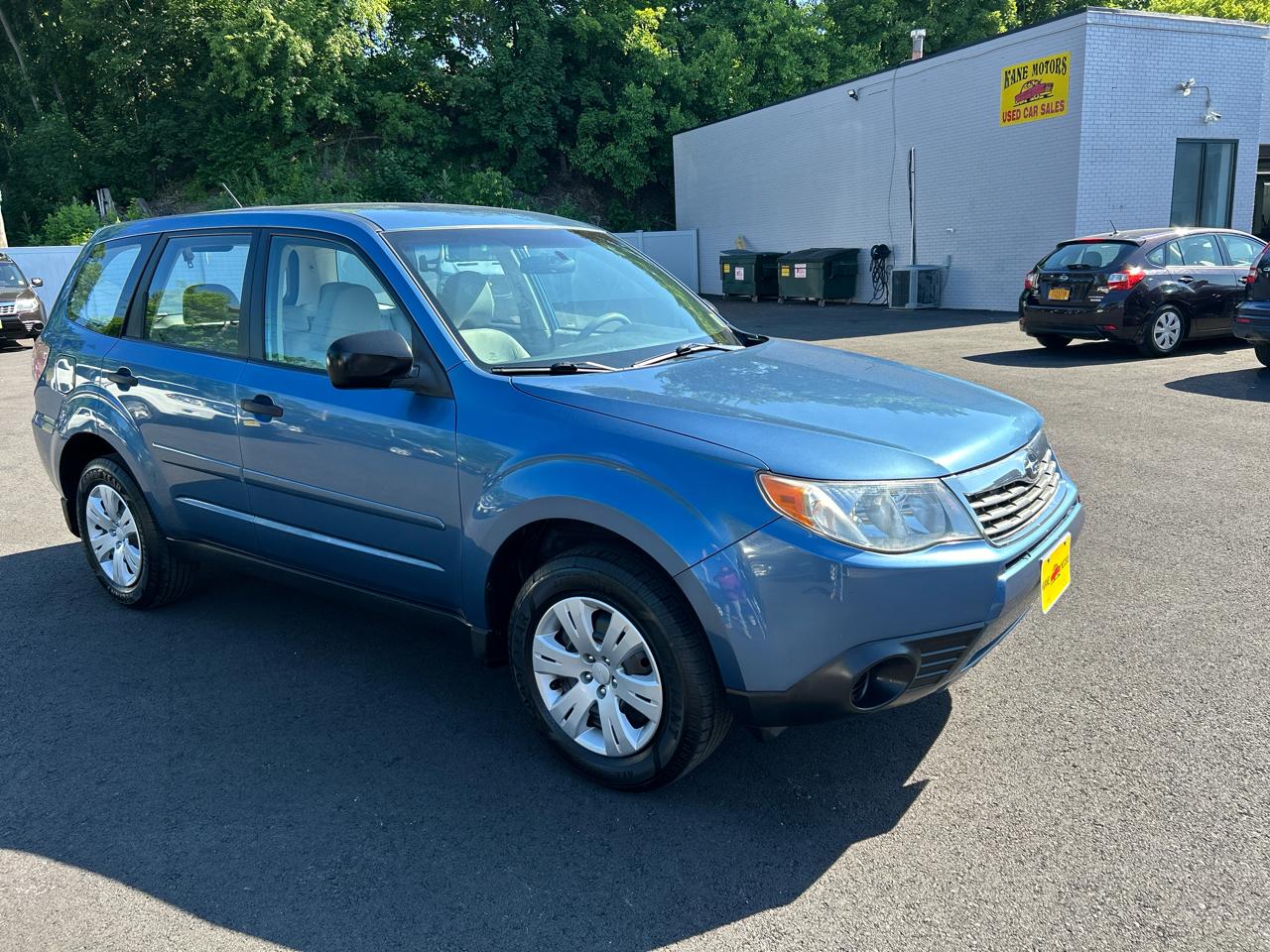 Subaru Forester 2.5X 2010