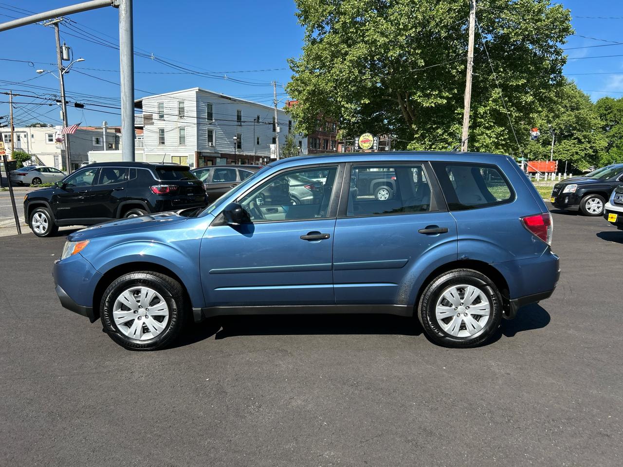 Subaru Forester 2.5X 2010