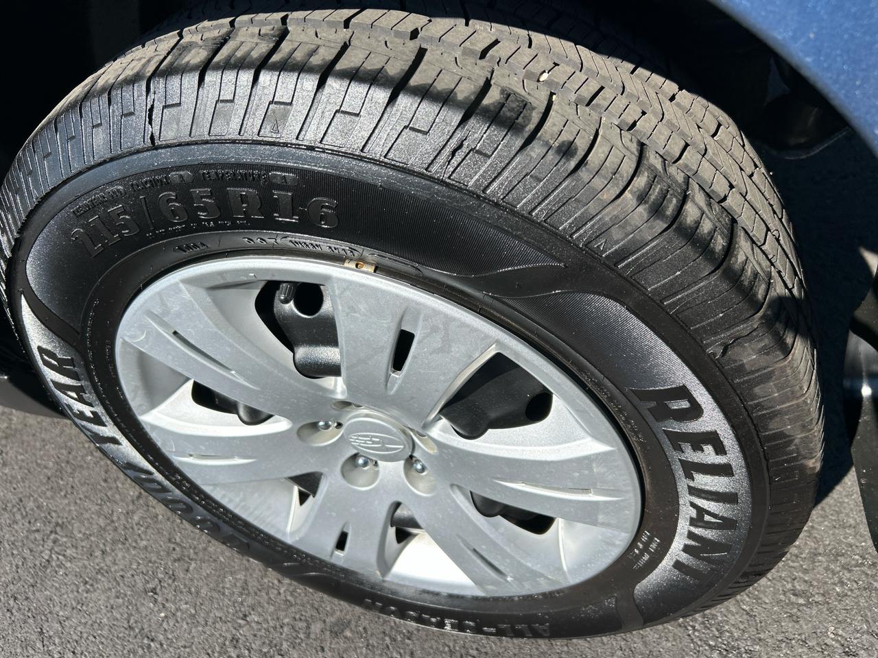 Subaru Forester 2.5X 2010