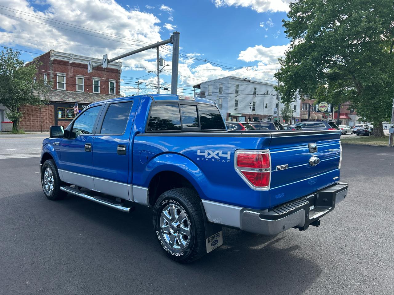 Ford F-150 FX4 SuperCab 5.5-ft. Bed 4WD 2014