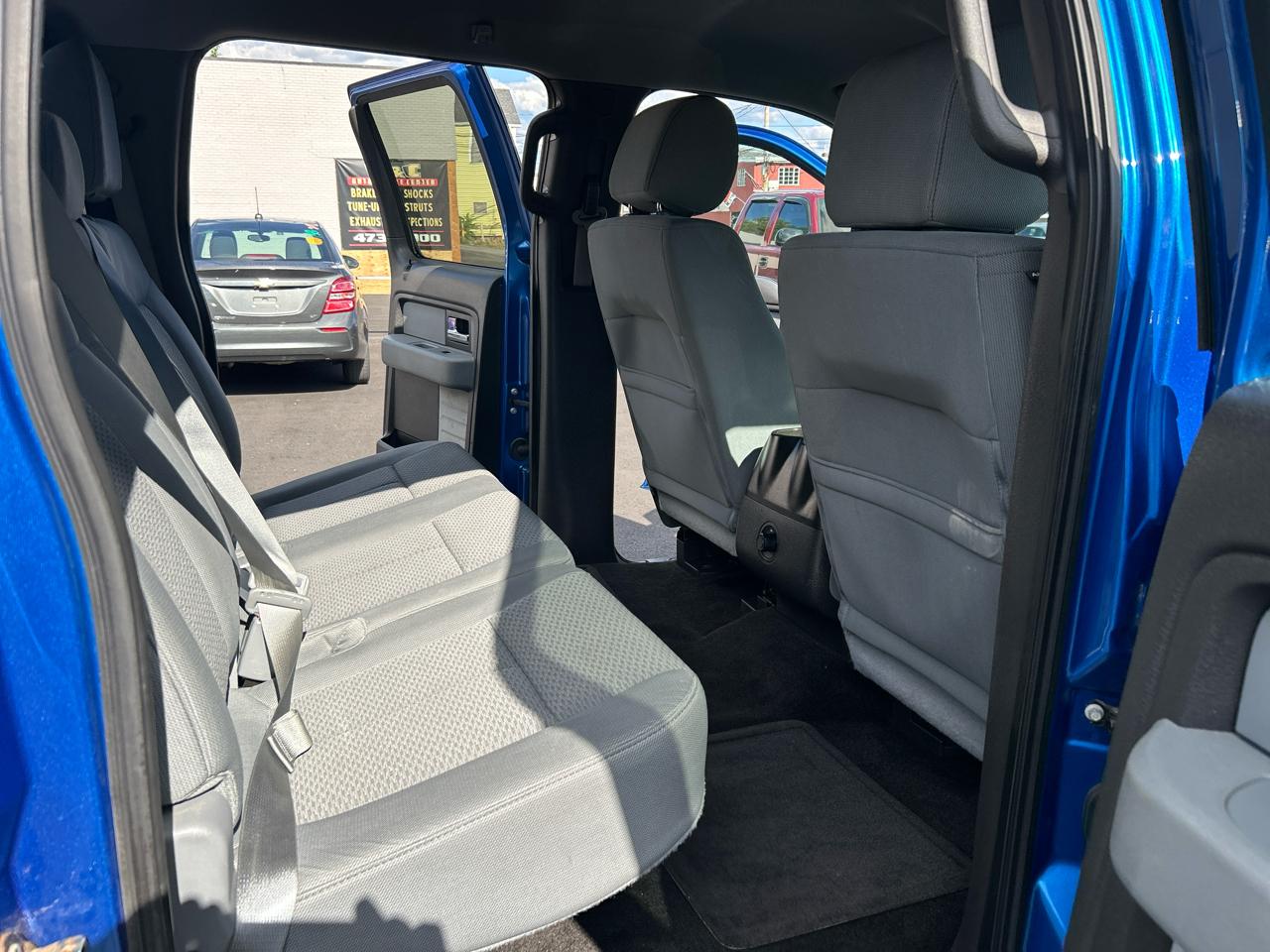 Ford F-150 FX4 SuperCab 5.5-ft. Bed 4WD 2014