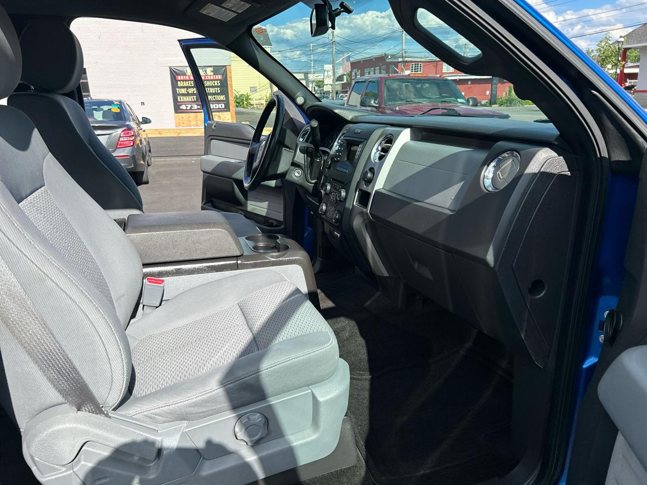 Ford F-150 FX4 SuperCab 5.5-ft. Bed 4WD 2014