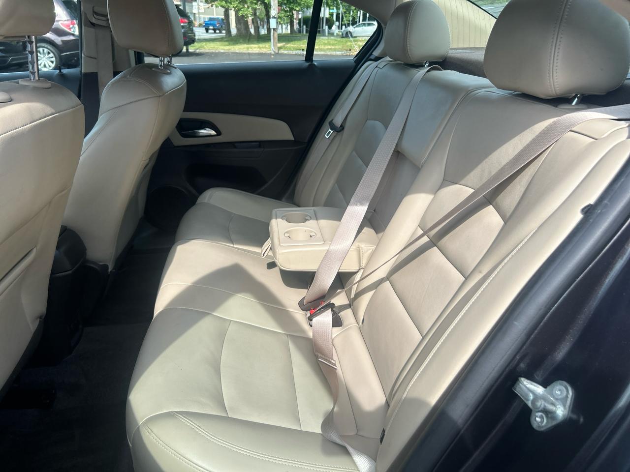 Chevrolet Cruze 2LT Auto 2015