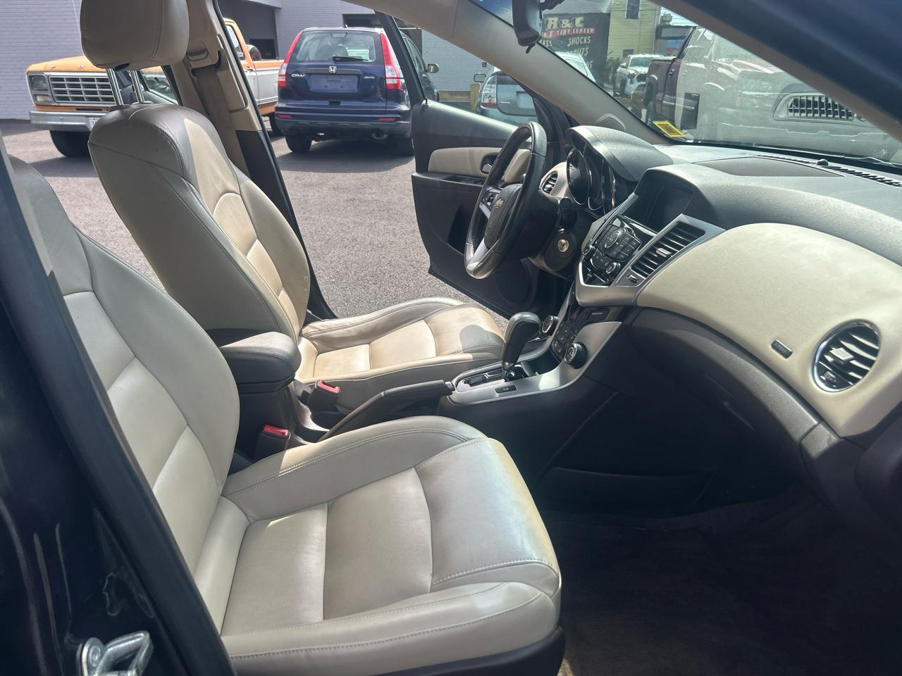 Chevrolet Cruze 2LT Auto 2015