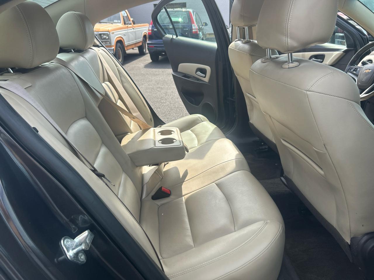 Chevrolet Cruze 2LT Auto 2015