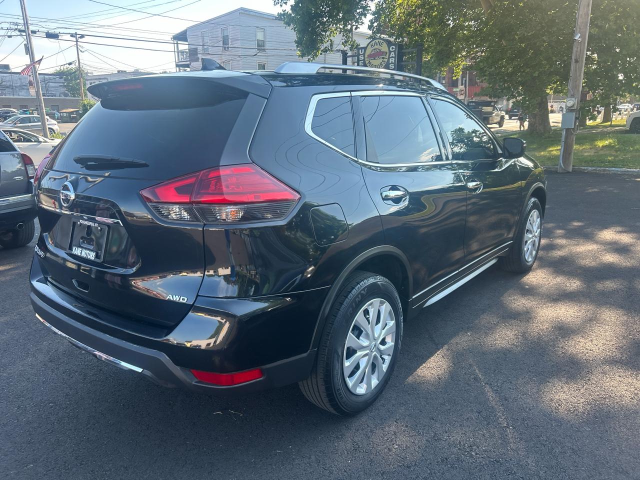 Nissan Rogue S AWD 2017