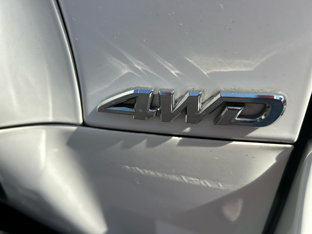 Toyota RAV4 Base I4 4WD 2011