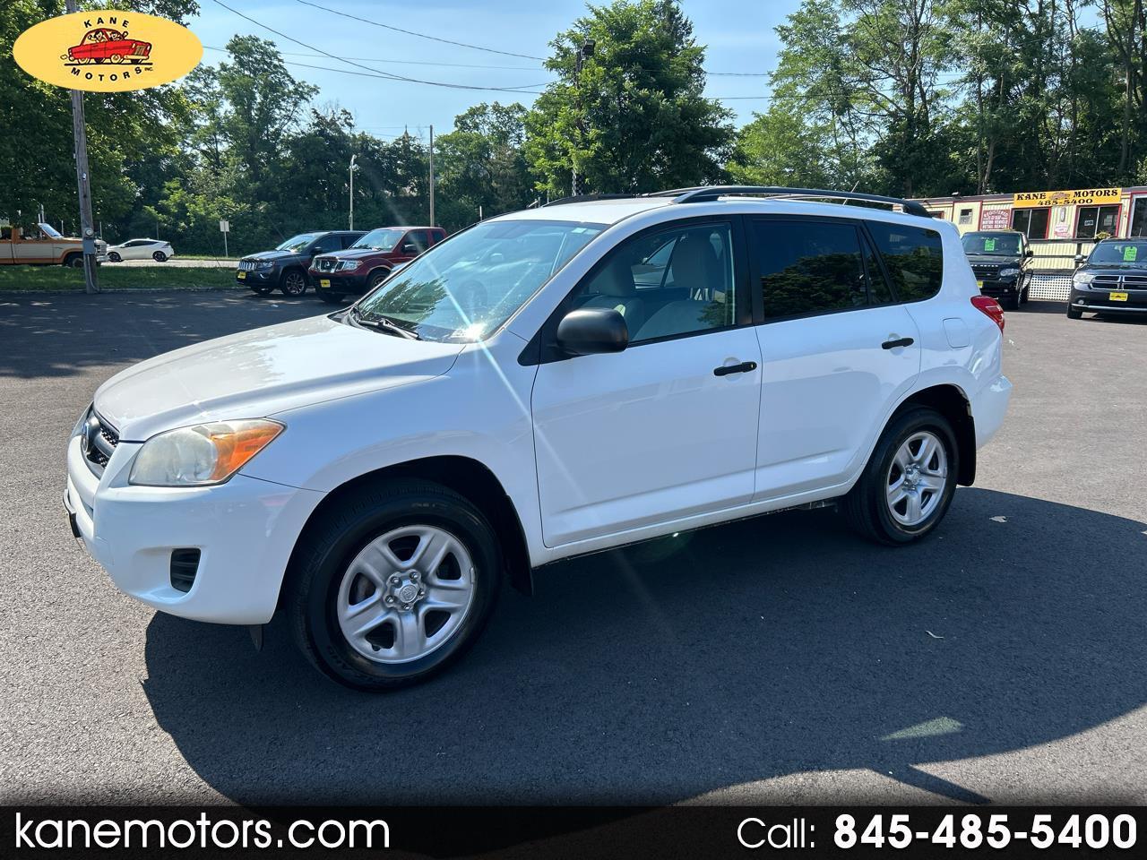 Toyota RAV4 Base I4 4WD 2011