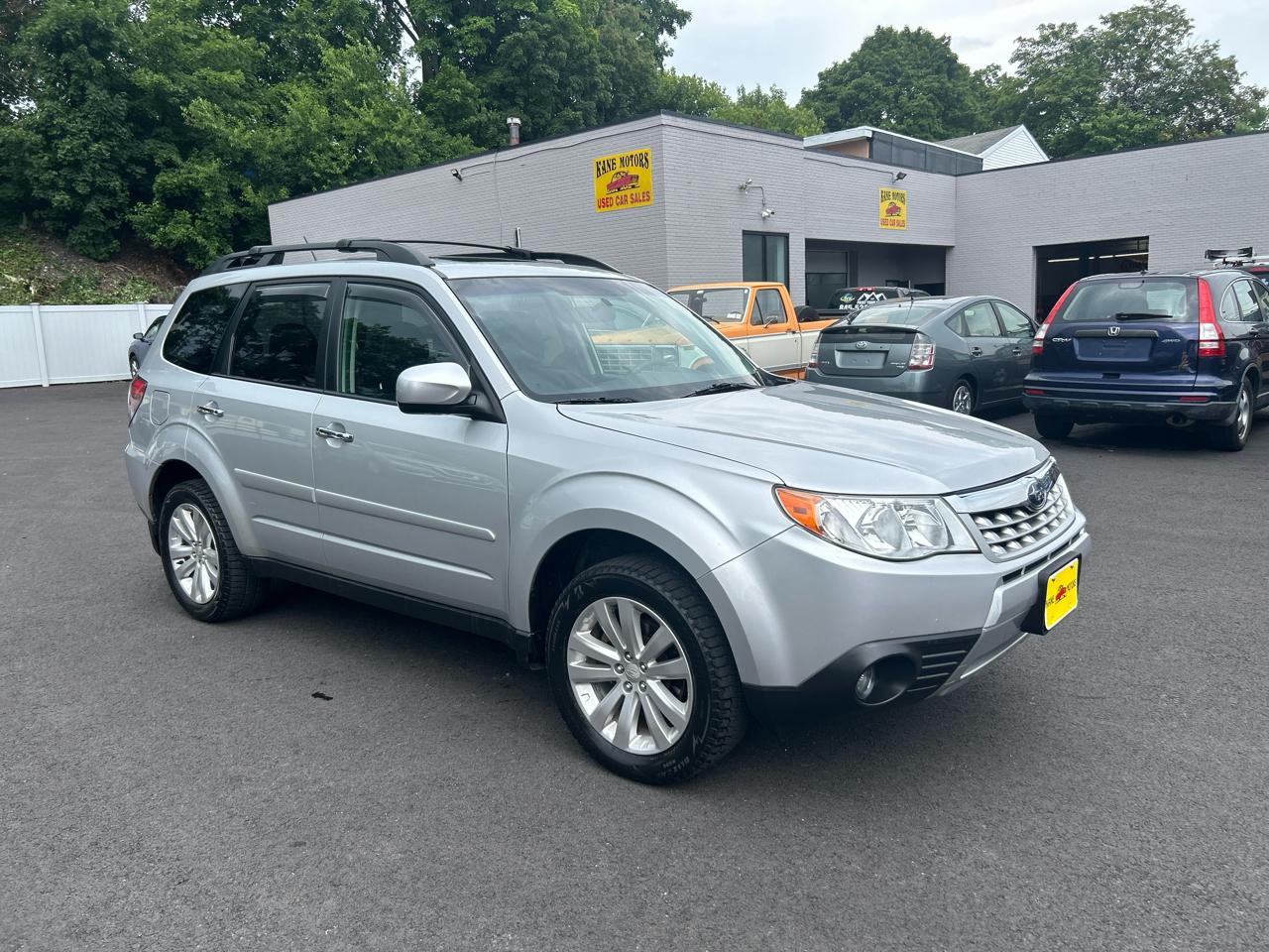 Subaru Forester 2.5X Limited 2011