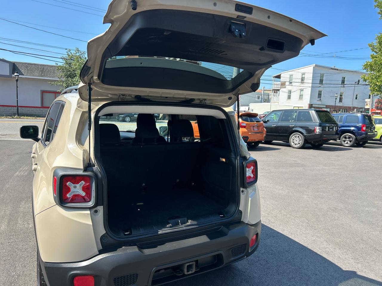 Jeep Renegade Latitude 4WD 2015