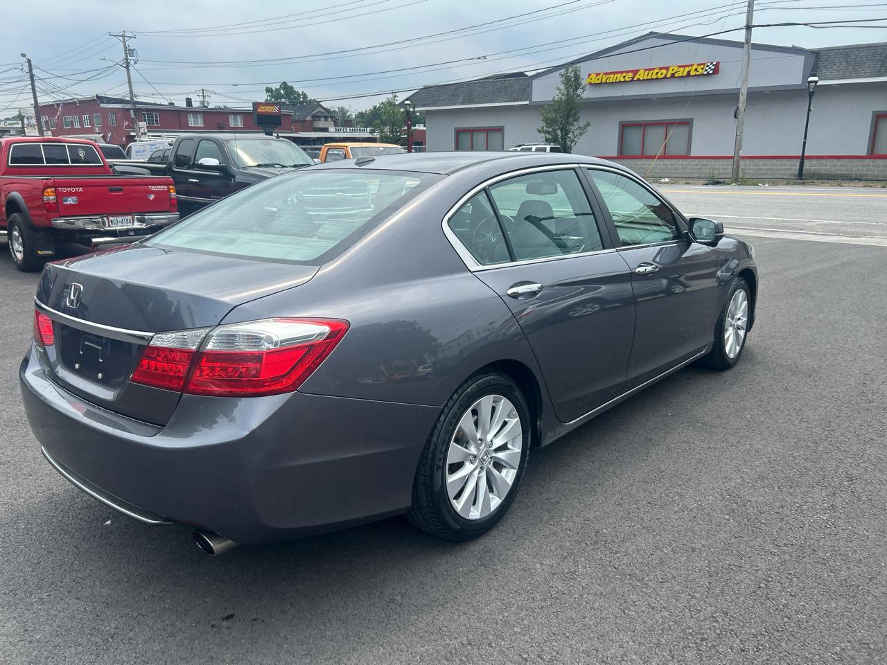 Honda Accord EX-L Sedan CVT 2013