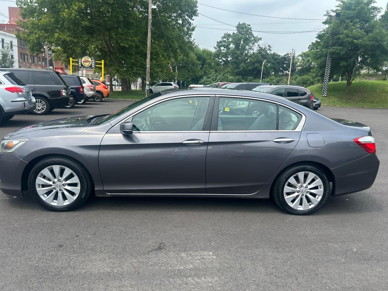 Honda Accord EX-L Sedan CVT 2013