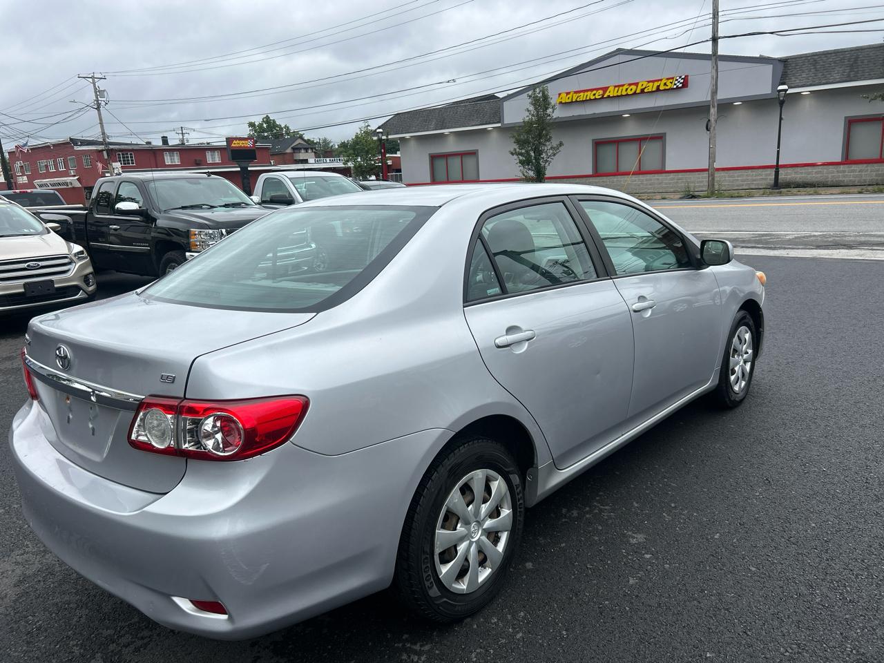 Toyota Corolla 4dr Sdn Auto S Special Edition (Natl) 2011