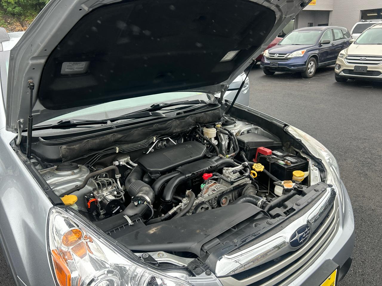 Subaru Outback 2.5i Premium 2012