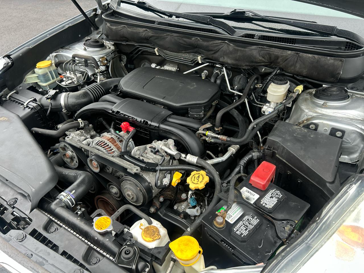 Subaru Outback 2.5i Premium 2012