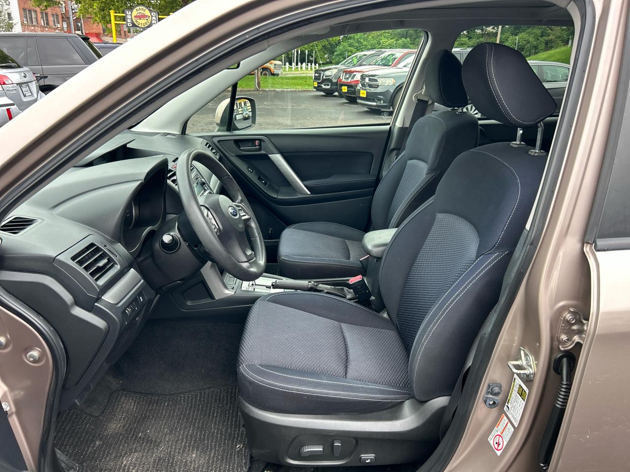 Subaru Forester 2.5i Premium 2015