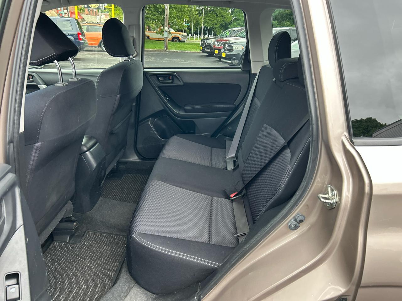 Subaru Forester 2.5i Premium 2015