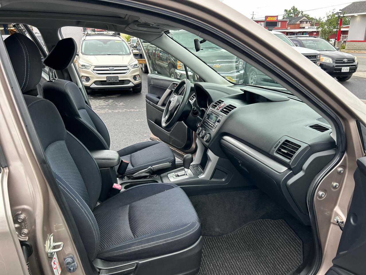 Subaru Forester 2.5i Premium 2015