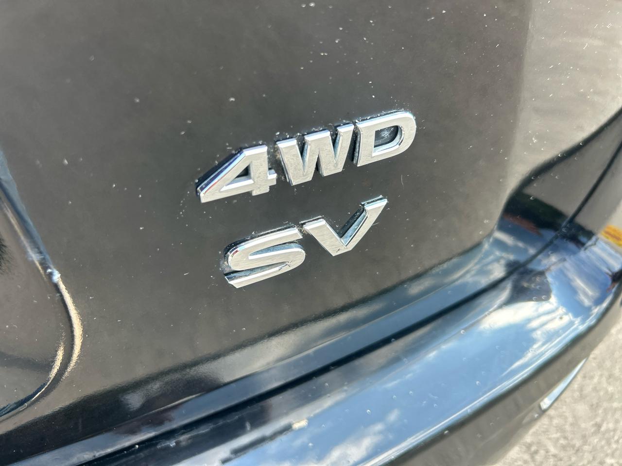 Nissan Pathfinder SV 4WD 2013