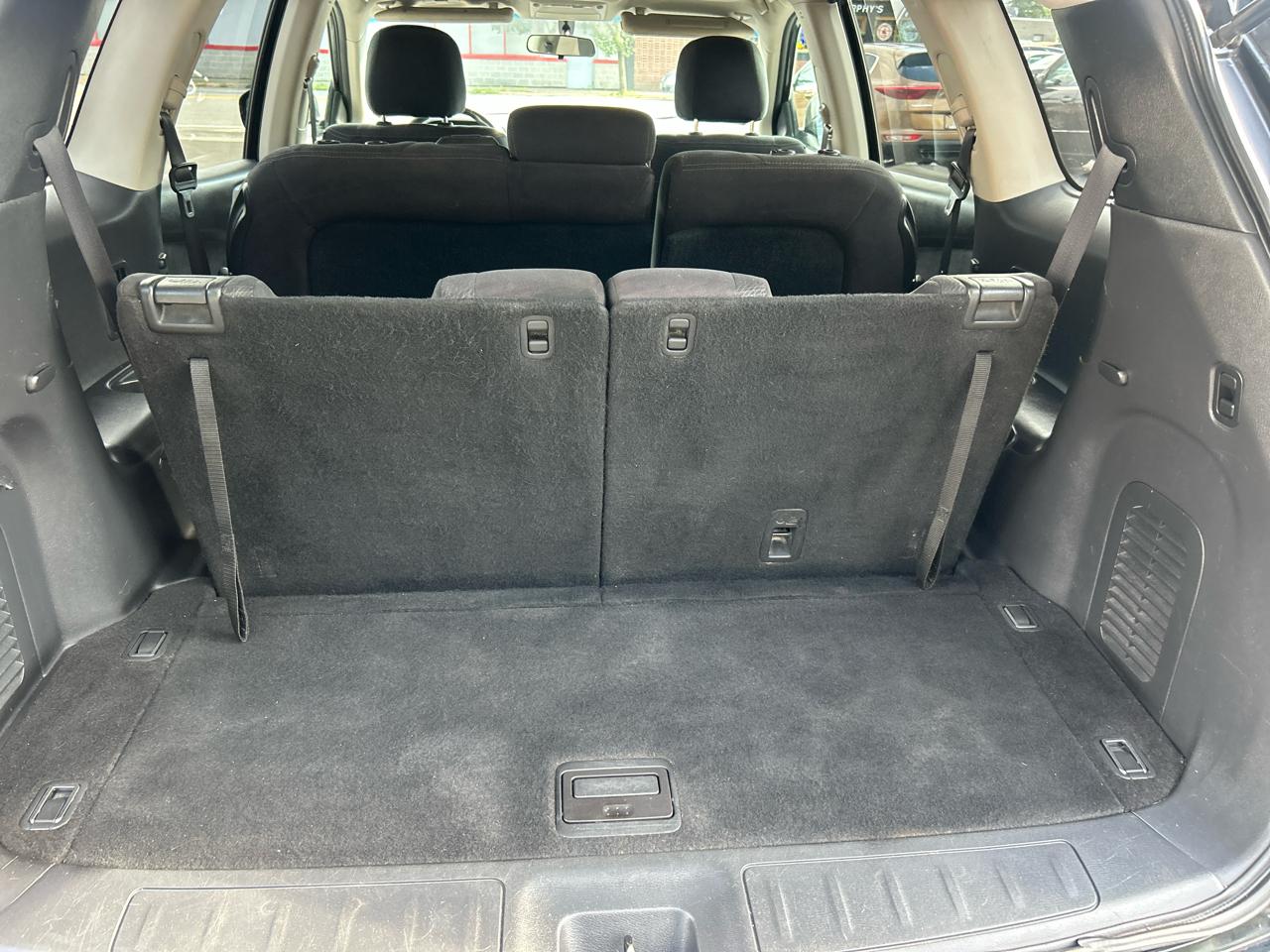Nissan Pathfinder SV 4WD 2013