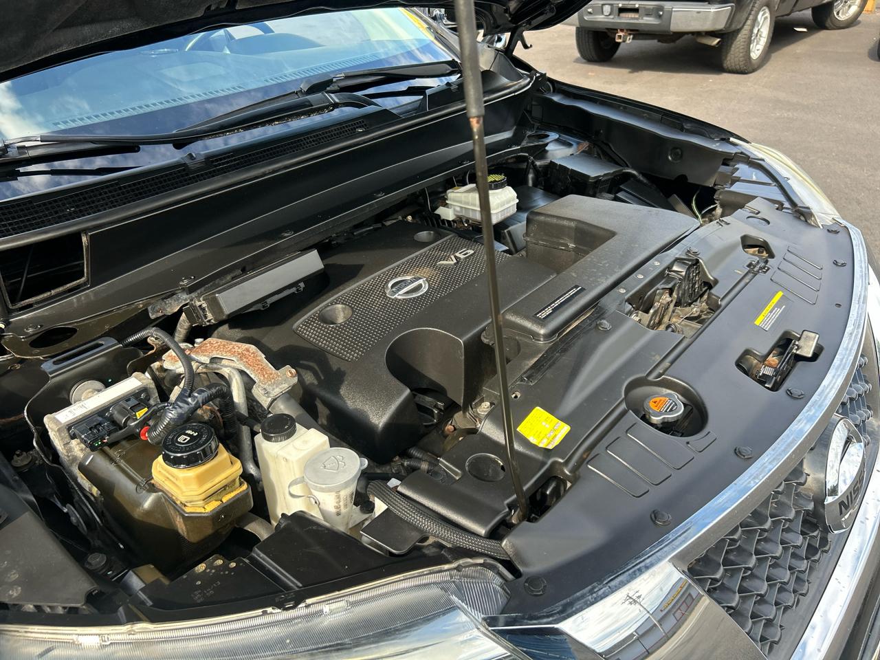 Nissan Pathfinder SV 4WD 2013