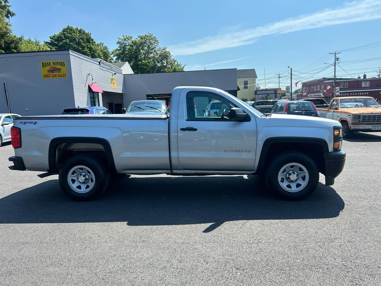 Chevrolet Silverado 1500 1LT Regular Cab Long Box 4WD 2014