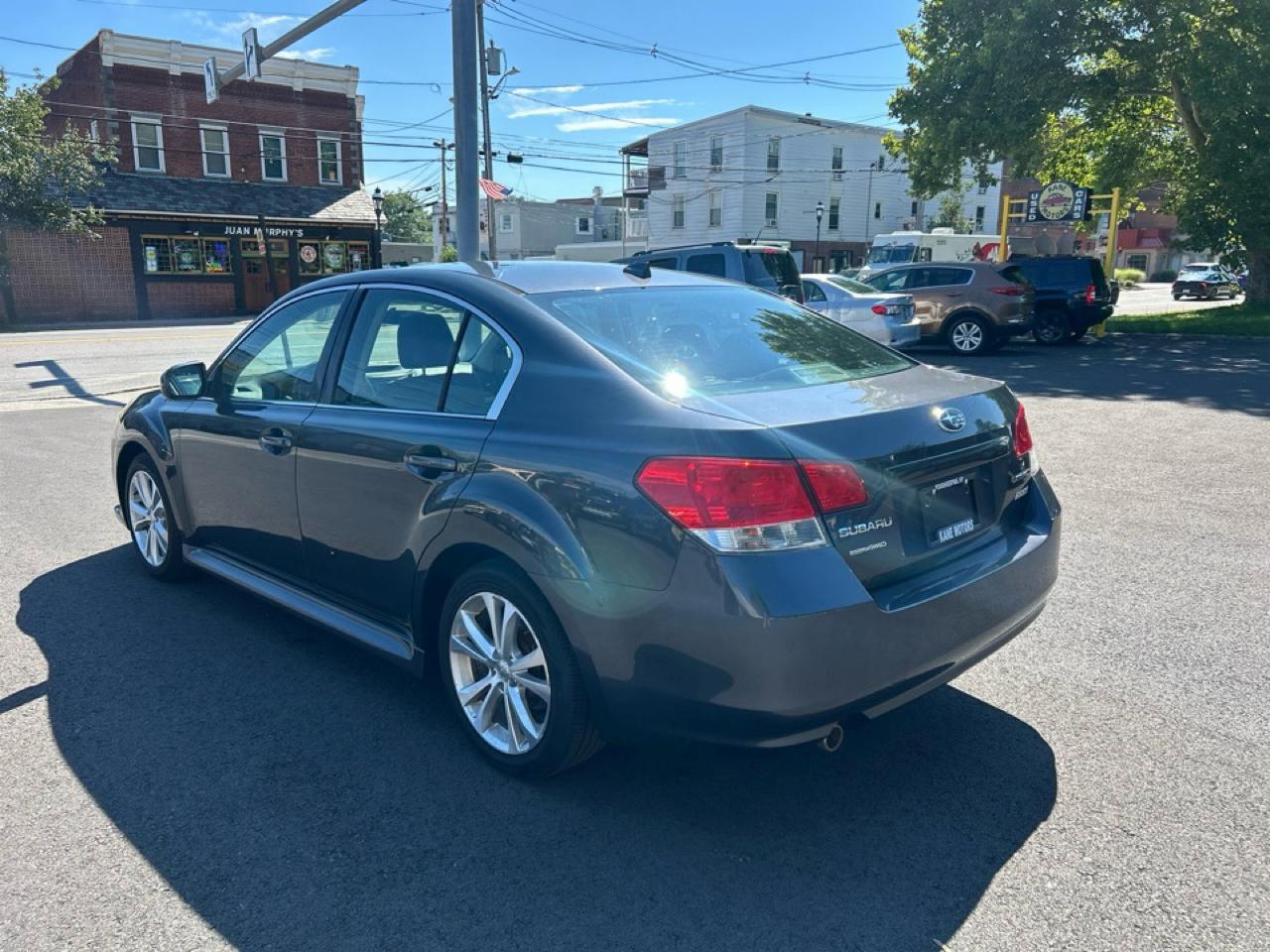 Subaru Legacy 2.5i Limited 2013