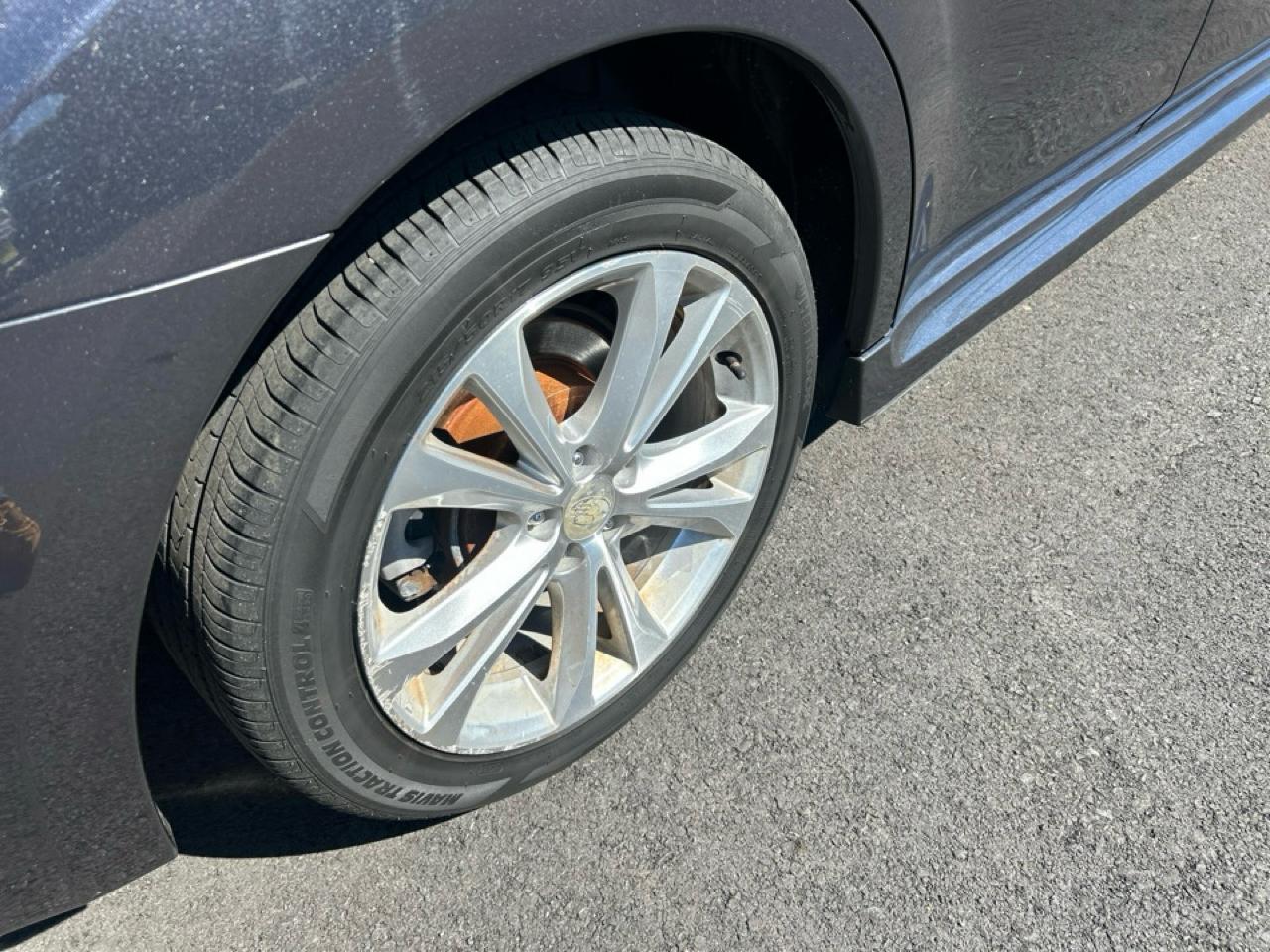 Subaru Legacy 2.5i Limited 2013