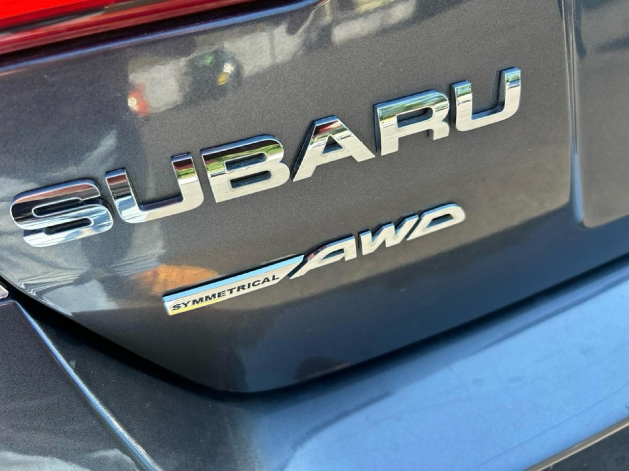 Subaru Legacy 2.5i Limited 2013