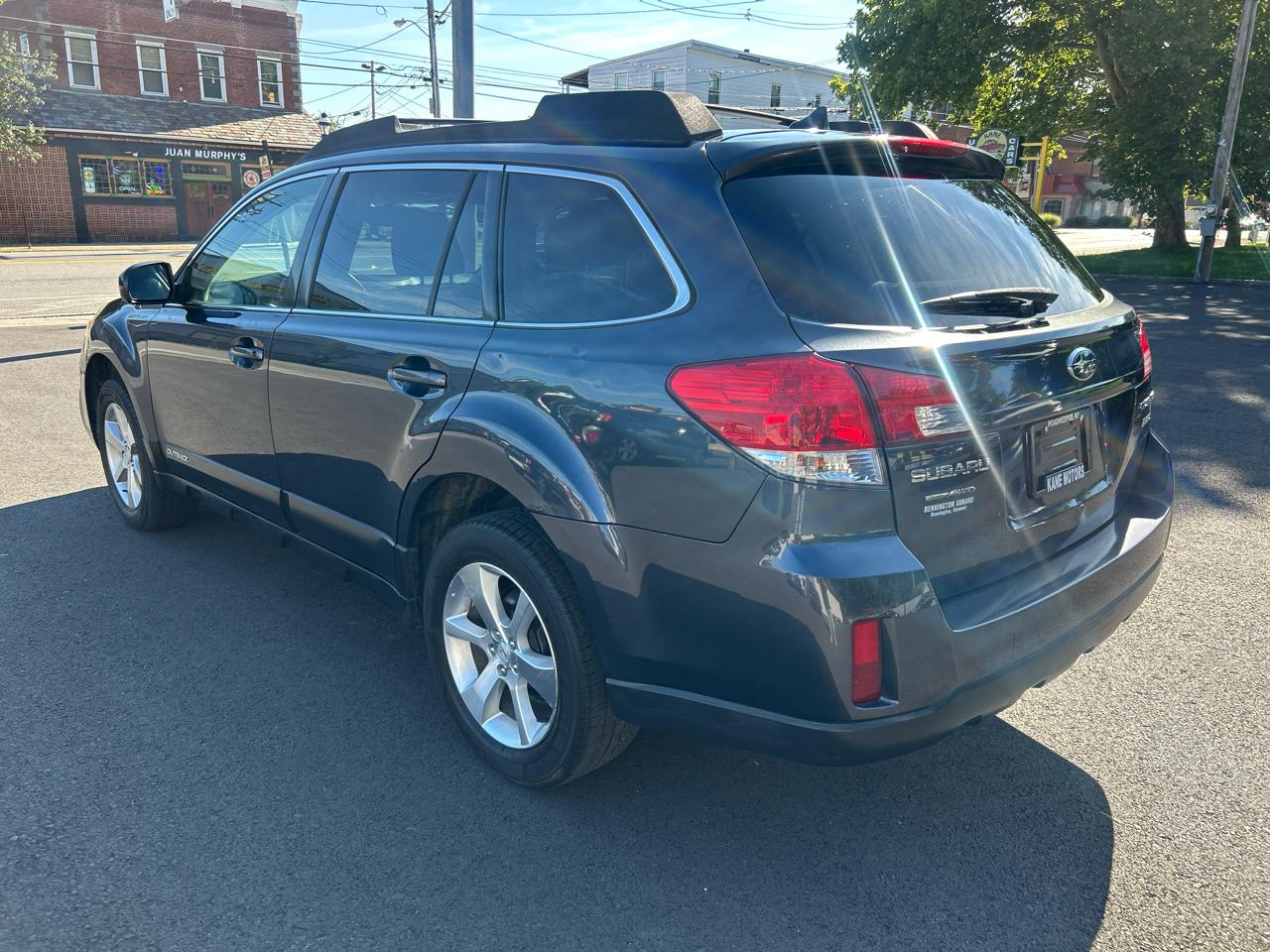 Subaru Outback 2.5i Limited 2013