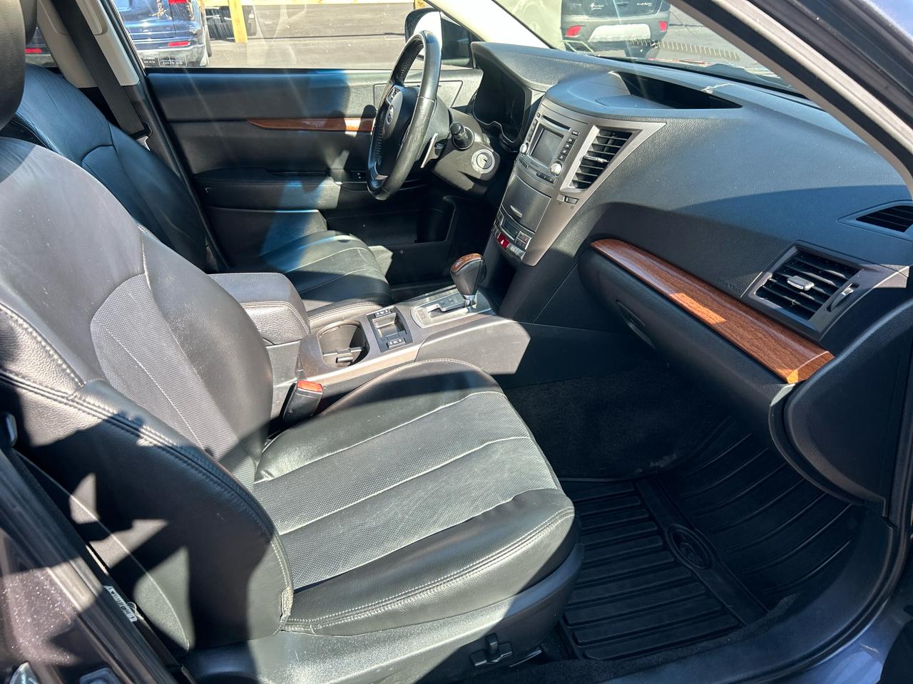 Subaru Outback 2.5i Limited 2013